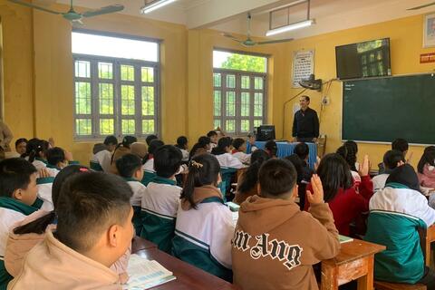 Trung tâm Truyền thông giáo dục sức khỏe tuyên truyền phòng chống tác hại thuốc lá cho học sinh Trường Trung học cơ sở Phúc Thịnh (Chiêm Hóa)